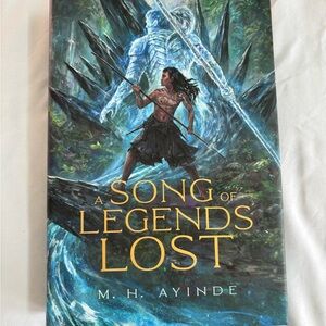 Illumicrate: A Song of Legends Lost